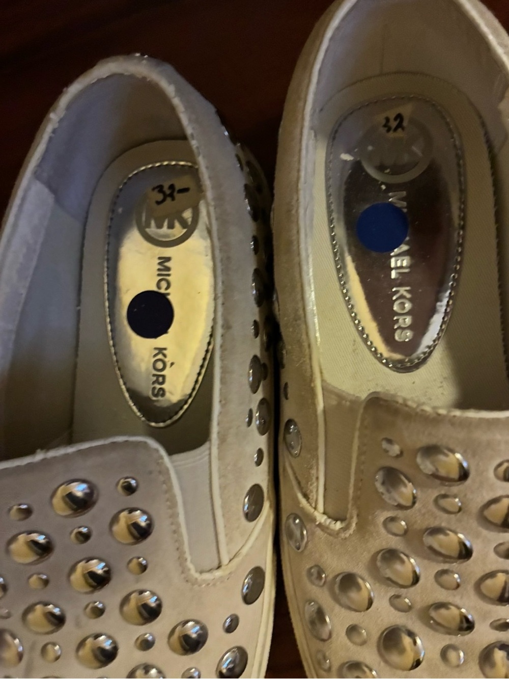 Michael Kors  BORUM suede upper rounded toe studded sneakers. Size 10